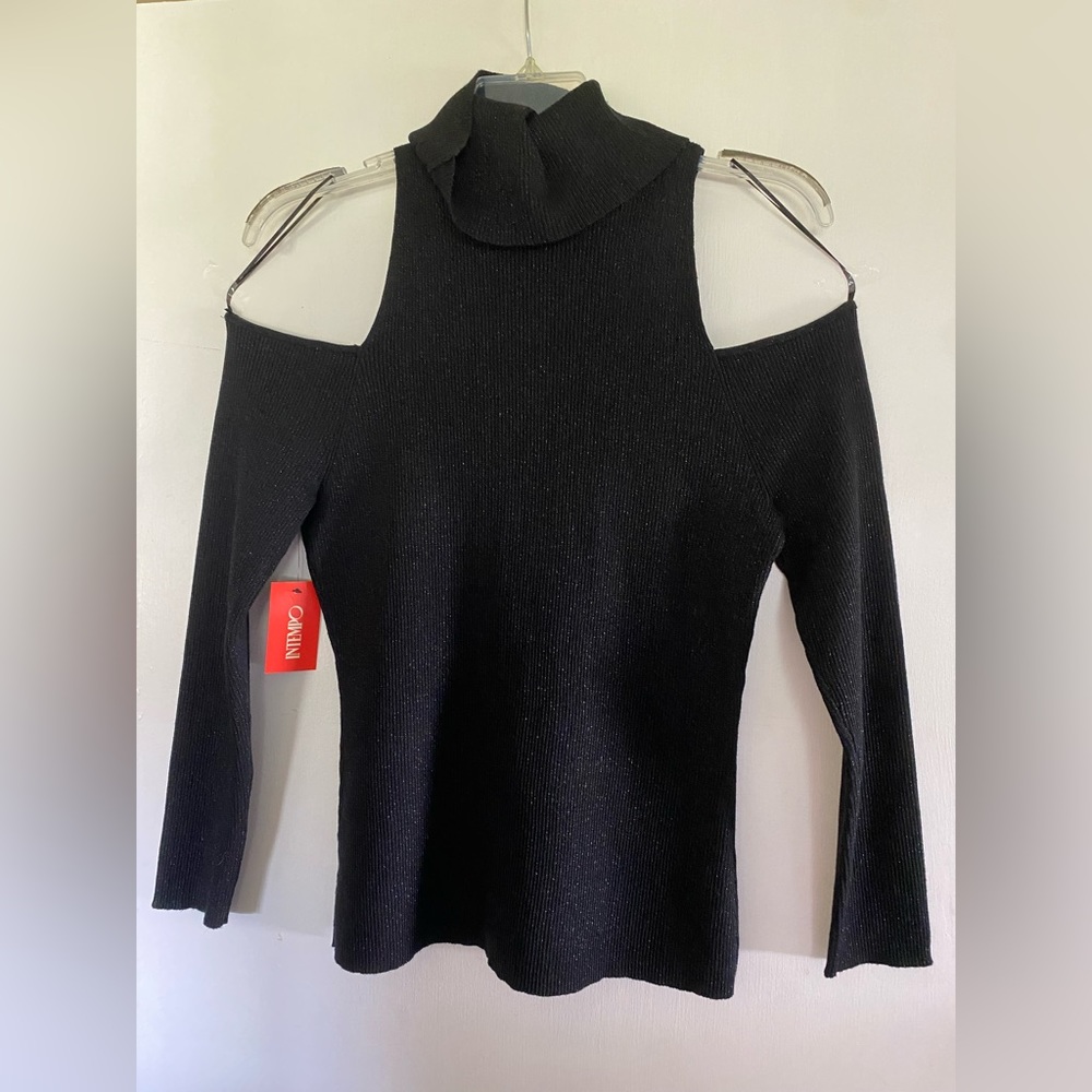 NWT - InTempo off shoulder Black Turtleneck textured top Size 2X
